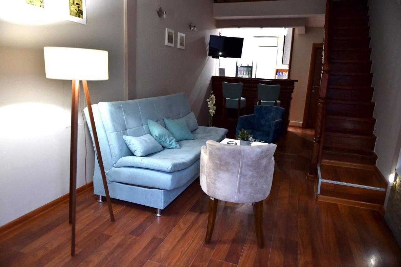 Apartman Royal Gornji Milanovac Esterno foto