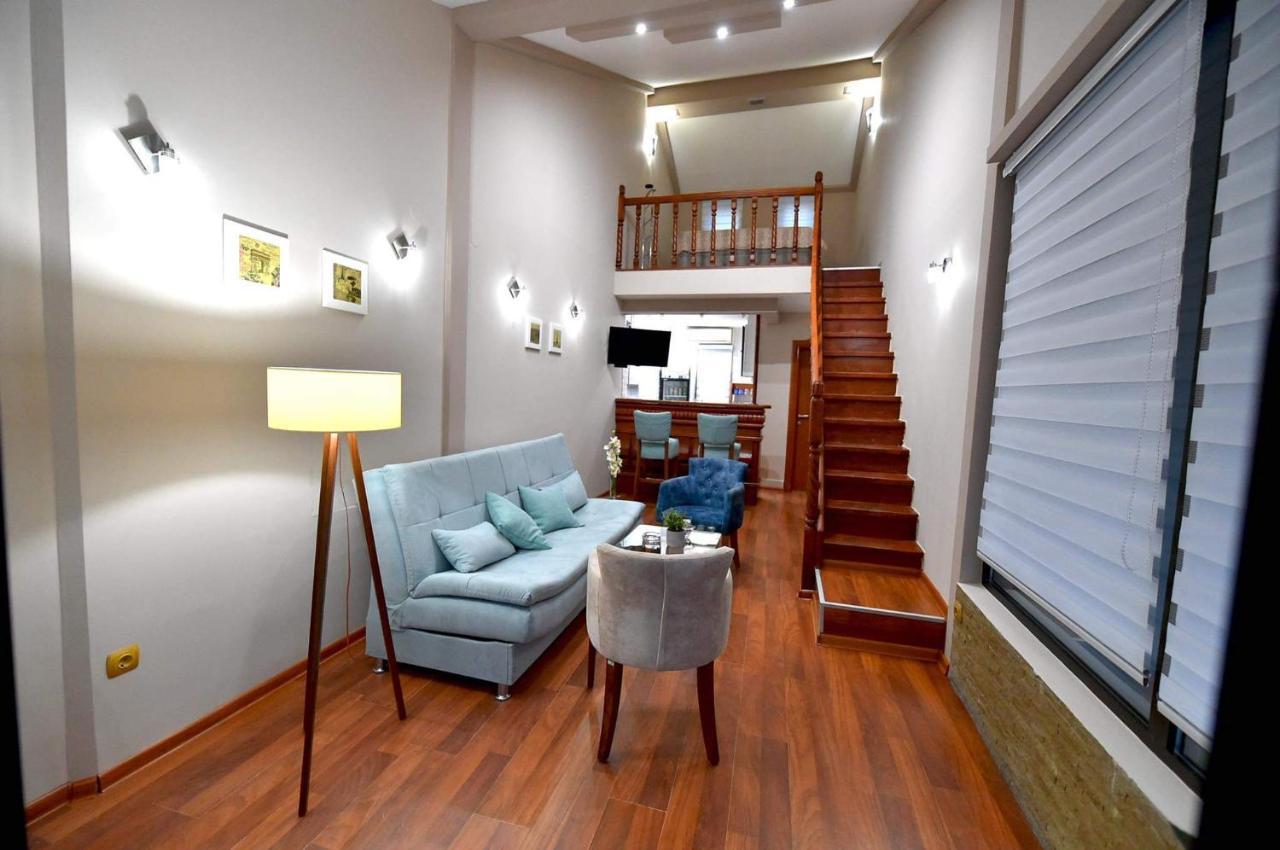 Apartman Royal Gornji Milanovac Esterno foto